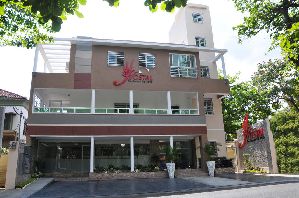 Hostal San Francisco De Asis Santo Domingo Exterior photo