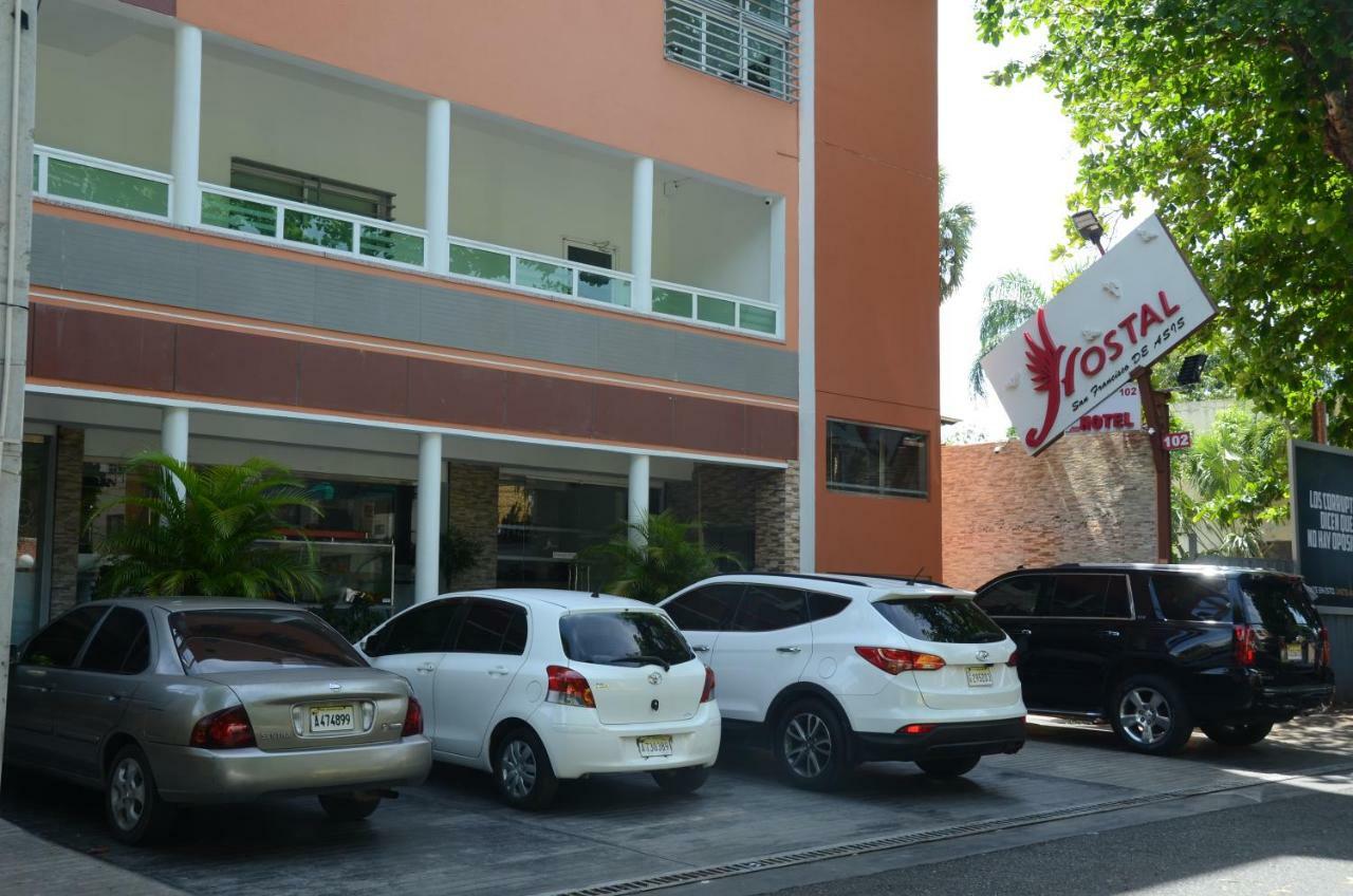 Hostal San Francisco De Asis Santo Domingo Exterior photo